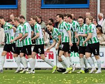 HL20260418010 STAPHORST, NETHERLANDS - APRIL 18: Team of Genemuiden. Competition match between v.v. Staphorst vs SC Genemuiden at Sportcomplex het Noorderslag, Staphorst...