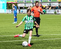 HL20260425004 GENEMUIDEN, NETHERLANDS - APRIL 25: Liza Opschoor of Genemuiden. competition match between SC Genemuiden vs SV Urk at Sports complex “the Wetering” on april 25,...