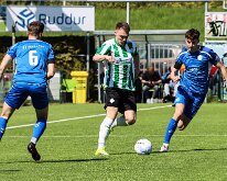 HL20260425005 GENEMUIDEN, NETHERLANDS - APRIL 25: Marc Magan (l) of Genemuiden, Jesse Kramer (r) of Urk. competition match between SC Genemuiden vs SV Urk at Sports complex...