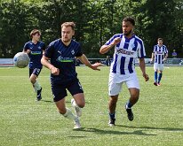 HL20260509020 SCHERPENZEEL, NETHERLANDS - MAY 9:Bart Jan Brouwer (l) of Genemuiden, Olivier Pilon (r) of Scxherpenzeel. ompetition match between vv Scherpenzeel vs SC...