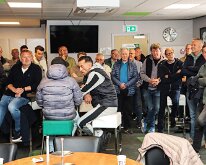 HL20260516002SCG-DOSK Wat vroeger garant stond voor felle, maar sportieve strijd, krijgt op 16 mei een prachtig vervolg. De Oldstars Legends van DOS en Genemuiden namen het weer...