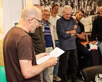 HL20260516006SCG-DOSK Wat vroeger garant stond voor felle, maar sportieve strijd, krijgt op 16 mei een prachtig vervolg. De Oldstars Legends van DOS en Genemuiden namen het weer...