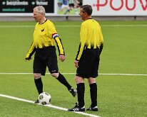 HL20260516009SCG-DOSK Wat vroeger garant stond voor felle, maar sportieve strijd, krijgt op 16 mei een prachtig vervolg. De Oldstars Legends van DOS en Genemuiden namen het weer...
