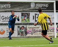 HL20260516020SCG-DOSK Wat vroeger garant stond voor felle, maar sportieve strijd, krijgt op 16 mei een prachtig vervolg. De Oldstars Legends van DOS en Genemuiden namen het weer...