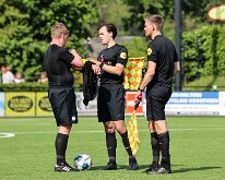 HL20260523014 HOOGEVEEN, NETHERLANDS - MAY 23: Ref. Maurice Paarhuis (l), Stijn Pastoor (m), Jeroen Schorfhaar (r). Competition match between vv Hoogeveen vs SC Genemuiden at...