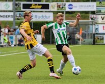 HL20260815014 GENEMUIDEN, NETHERLANDS - AUGUST 2026: Stef Nijland (l) of DVS, Arend van de Wetering (r) of Genemuiden. Competition match between SC Genemuiden vs DVS '33 at...