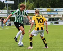 HL20260815015 GENEMUIDEN, NETHERLANDS - AUGUST 2026: Gerben Kolk (l) of Genemuiden. Competition match between SC Genemuiden vs DVS '33 at Sports complex “the Wetering” on...