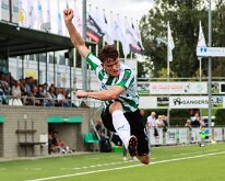 HL20260926007 GENEMUIDEN, NETHERLANDS - SEPTEMBER 26: Sander Egbers of Genemuiden. Competition match between SC Genemuiden vs Purmersteijn at Sports complex “the Wetering” on...