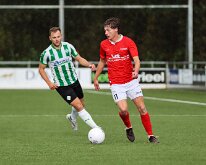 HL20261017003 RIJSSEN, NETHERLANDS - OKTOBER 17: Bart Jan Brouwer (l) of Genemuiden, Kai Wesselink (r) of Excelsior. Competition match between Excelsior '31 vs SC Genemuiden...