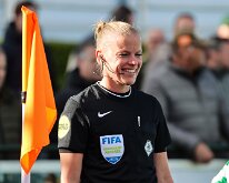 HL20261024005 GENEMUIDEN, NETHERLANDS - OCTOBER 2026: Ass. Ref. Martina Boer. Competition match between SC Genemuiden vs ADO '20 at Sports complex “the Wetering” on october...